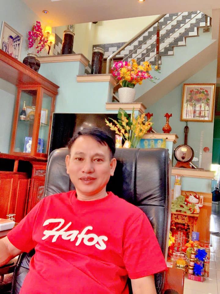 Trang Facebook của người khác